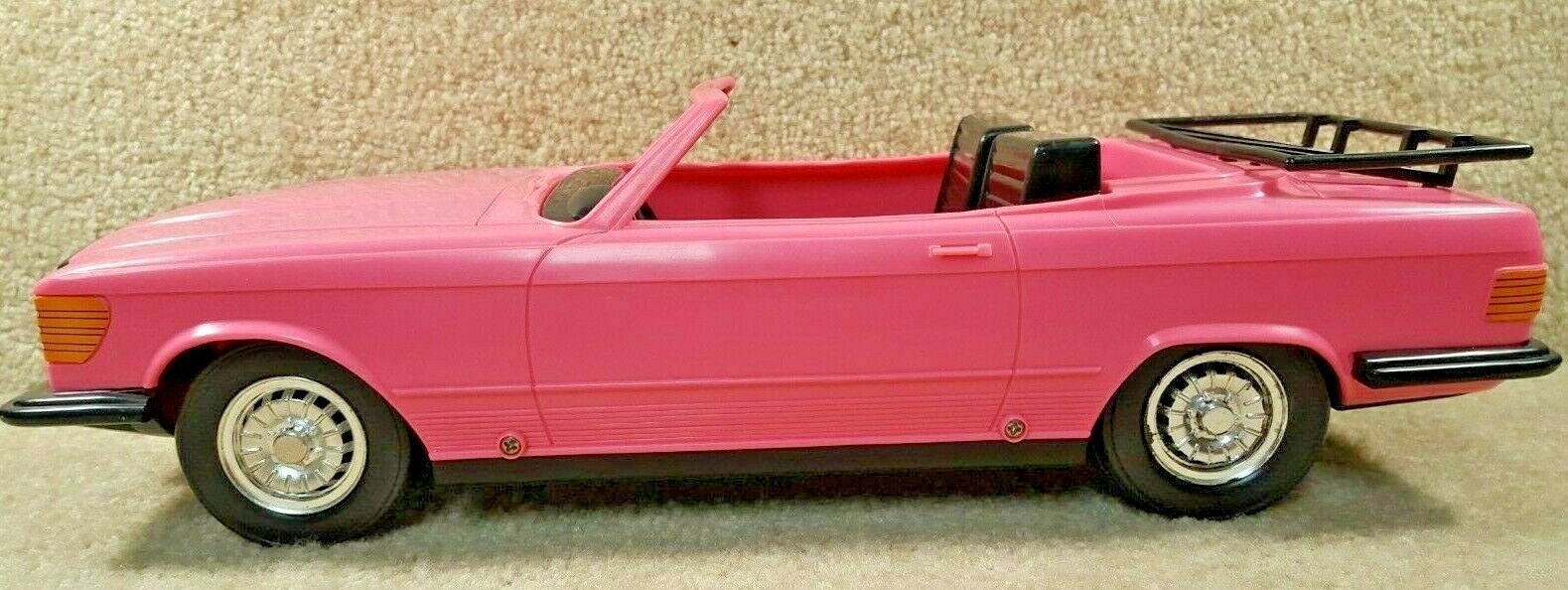 Nice Vintage 1983 Meritus Maxie Barbie Doll Pink Mercedes Benz Convertible Car